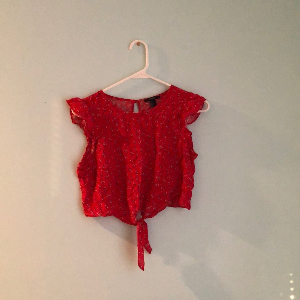 red short sleeve blouse